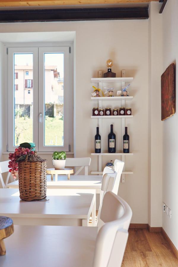Riarel- Foresteria Lombarda Rodero ภายนอก รูปภาพ